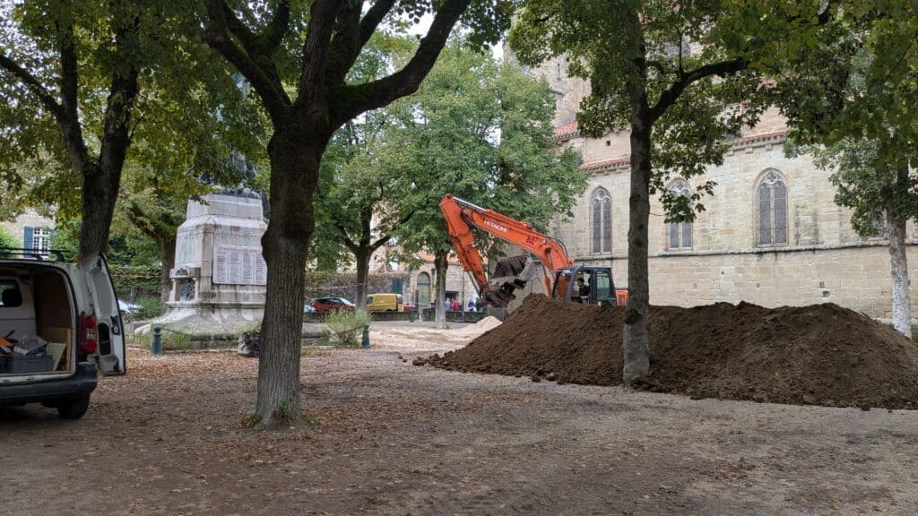 diagnostic archéologique de la place de la raison 15 09 25 (13)