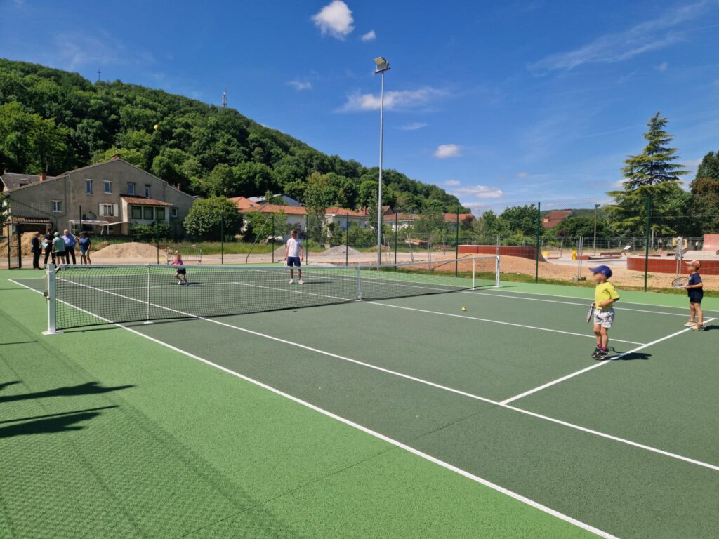 Nouveaux-Equipeùents-Prairie-Pratges-Ville-Figeac (1)