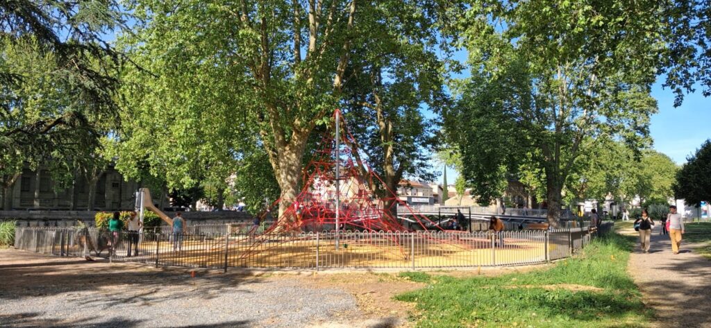 Nouveaux-Equipeùents-Prairie-Pratges-Ville-Figeac (16)