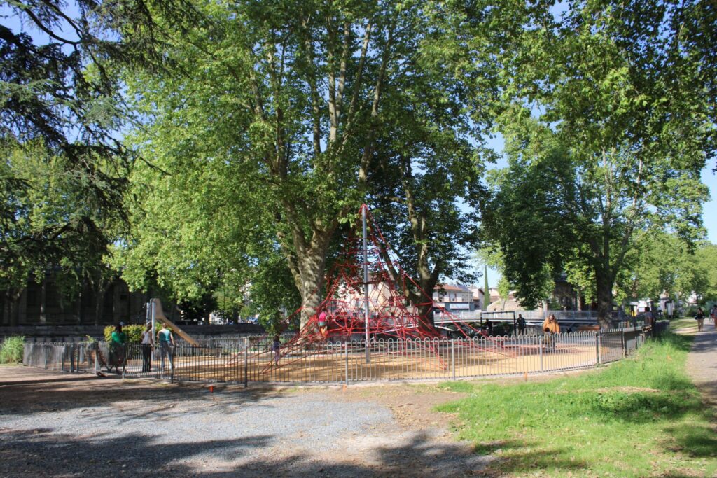 Nouveaux-Equipeùents-Prairie-Pratges-Ville-Figeac (19)