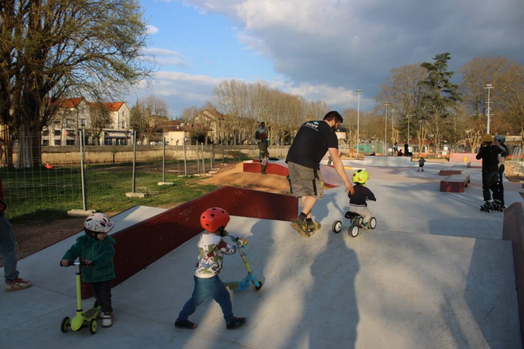 Nouveaux-Equipeùents-Prairie-Pratges-Ville-Figeac (4)