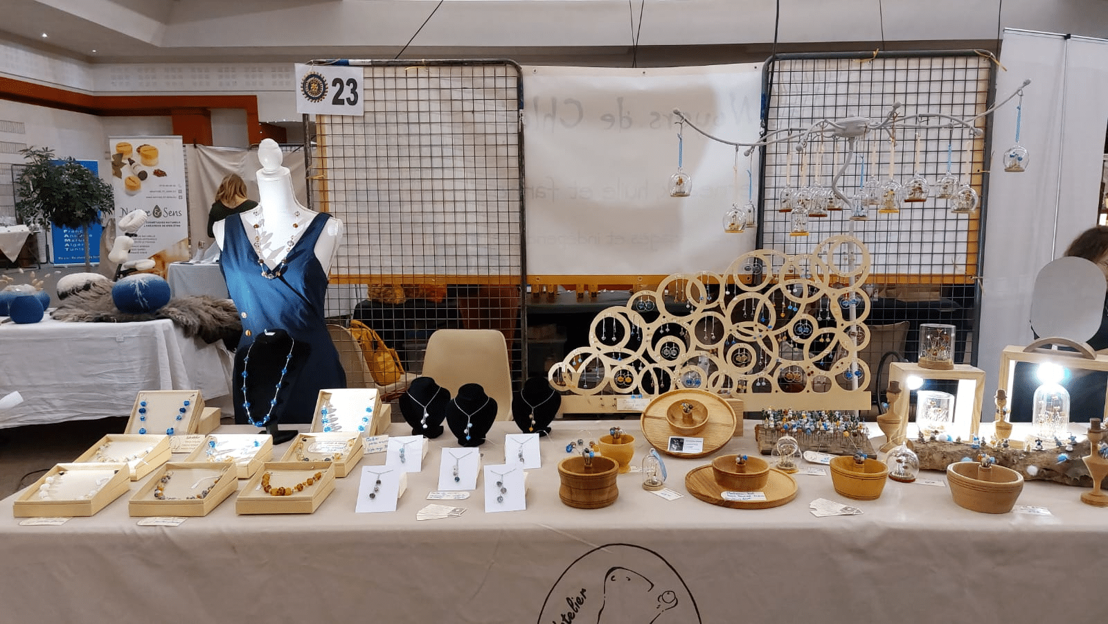 2025-photo-salon-cadeau-ville-figeac4