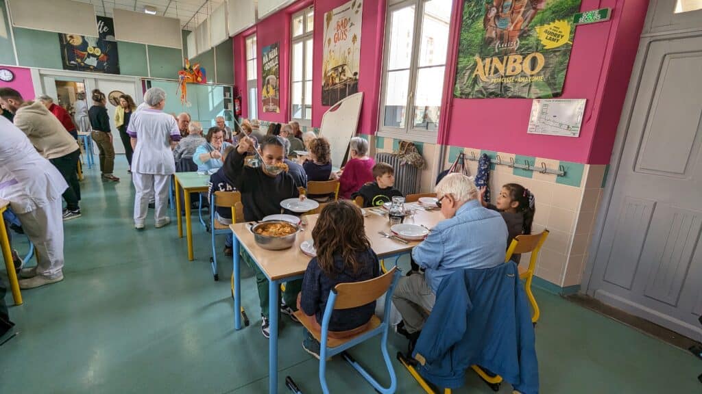 Repas Intergénérationnel Fédé Partir Maison Des Séniors 15 02 24 (27)