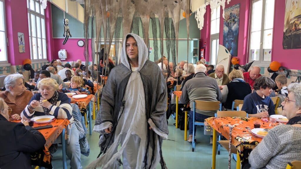 Restaurant Scolaire Halloween 2025 (20)