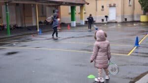 ape p bert tennis (3)