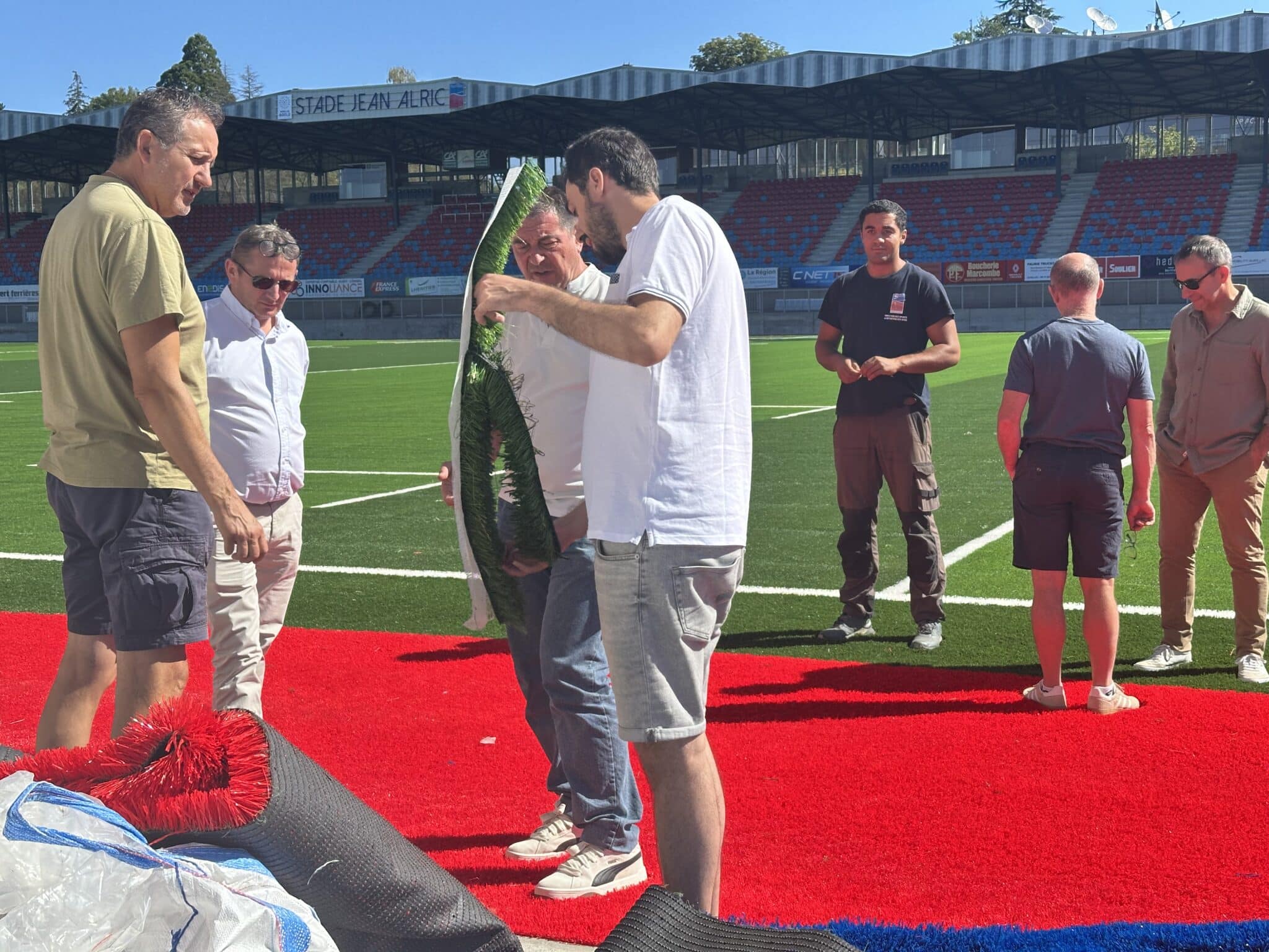2026-Visite-Aurillac-Gazon-Synthetique-Ville-Figeac (8)